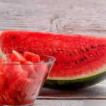 吃瓜娱乐的背景图片怎么弄,图片解析